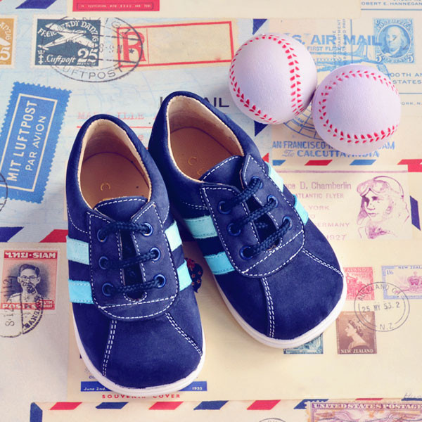 Clarys Boys Navy Trainer