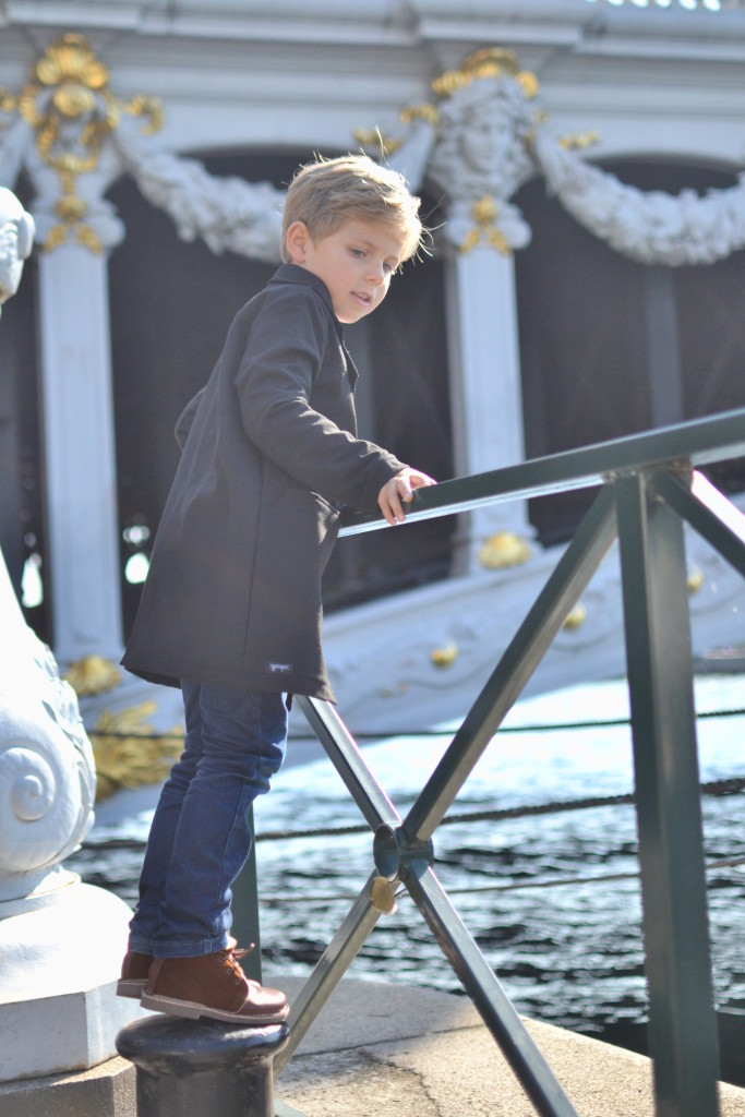 Les enfants a Paris