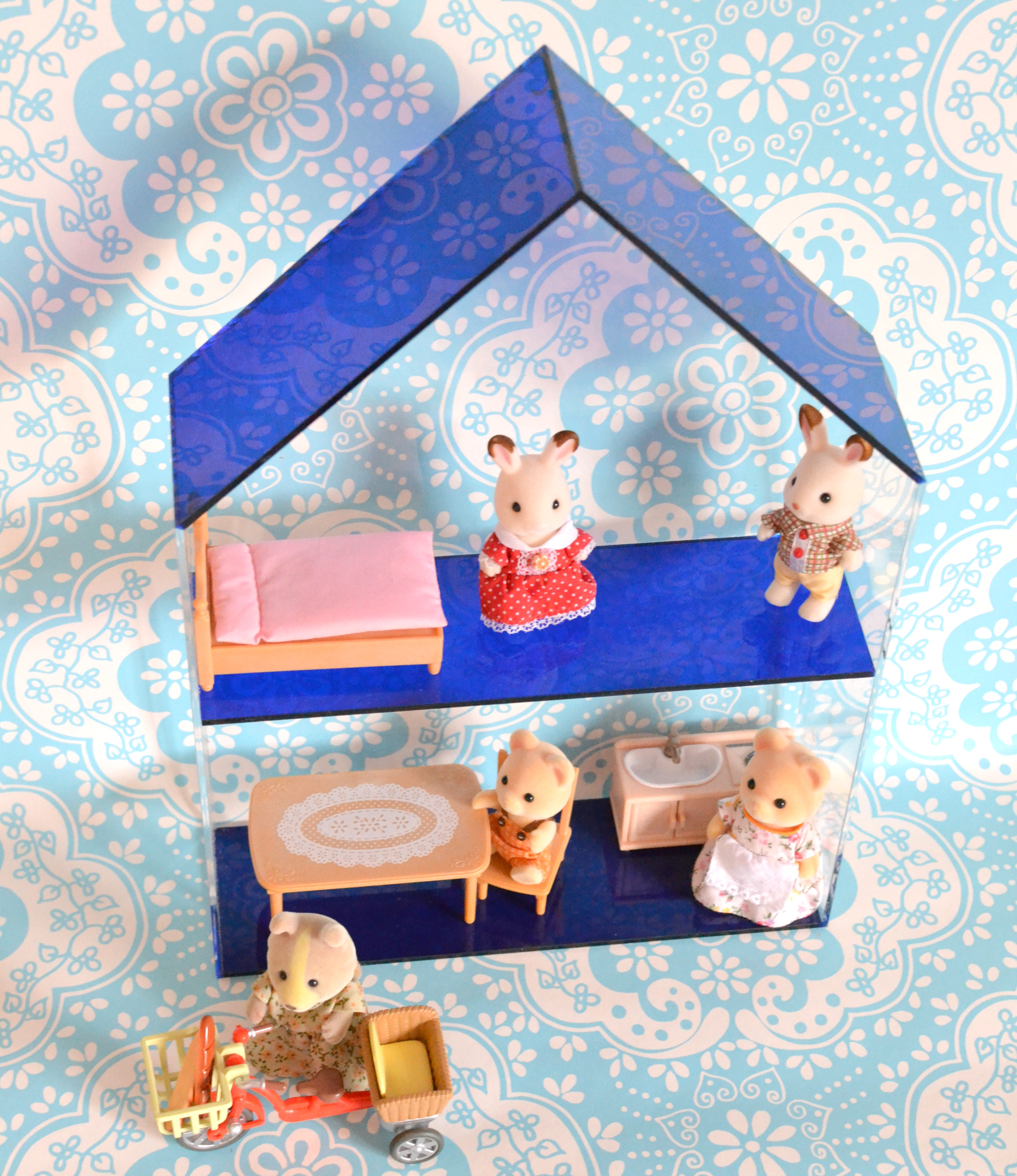 Las Casitas by Knoknoknok