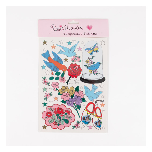 petits-cadeaux-anniversaire-enfant-tatouages-fleurs-rosie-wonders