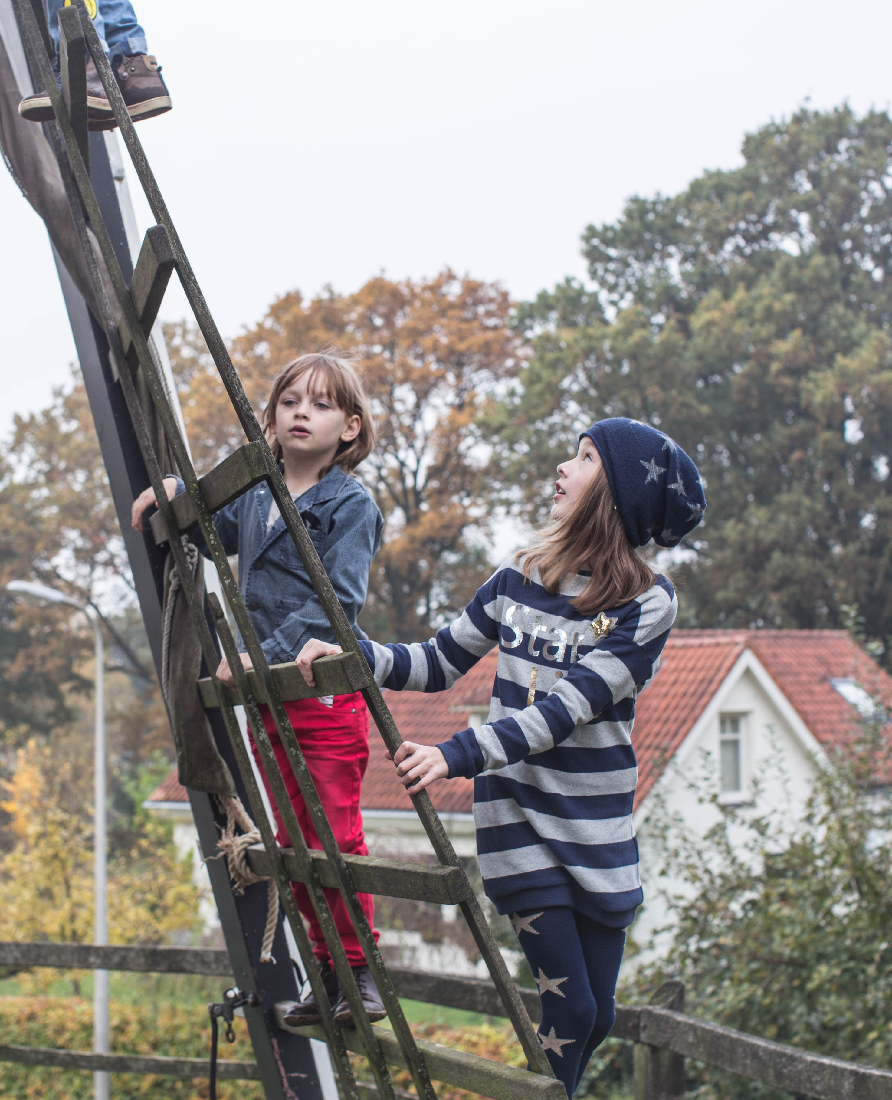 Windmills.Holland.EmilyKornya.Lesenfantsaparis