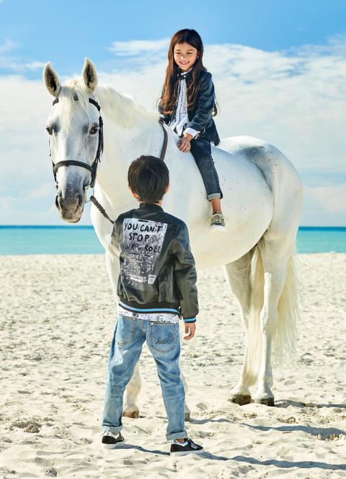 ROBERTO CAVALLI JUNIOR SS17 Les enfants Paris